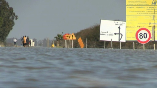 Maisons touchées par les inondations qui ont frappé le nord et l'ouest du Maroc, dans la région de Kénitra, le 20 février 2026