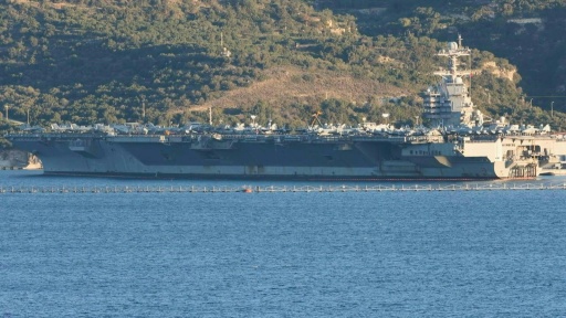 Le porte-avions américain Gerald Ford fait escale en Crète avant de rejoindre le Moyen-Orient
