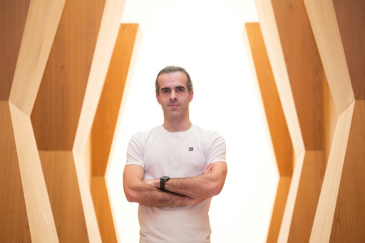 Ismaël Emelien, ancien conseiller du président Emmanuel Macron, PDG et cofondateur de Zoi, une start-up proposant des bilans de santé personnalisés, au centre médical de Zoi à Paris, le 24 février 2026