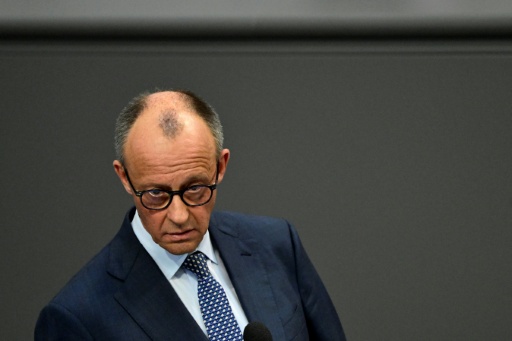 Le chancelier allemand Friedrich Merz lors d'une séance de questions au gouvernement au Bundestag, à Berlin, le 25 mars 2026