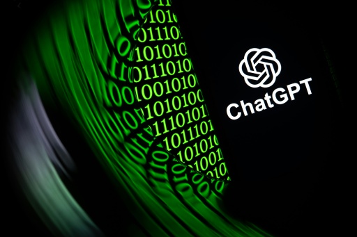 OpenAI a d'ailleurs retiré cette mise à jour de ChatGPT quelques semaines plus tard, reconnaissant que cette version était excessivement flatteuse pour les utilisateurs