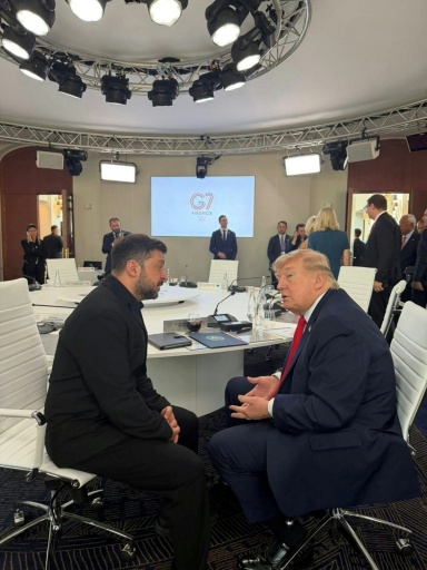 Donald Trump et Volodymyr Zelensky en tête-à-tête au G7 d'Évian