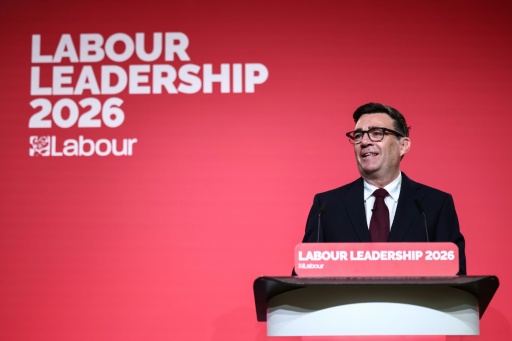 Andy Burnham lors de sa confirmation à la tête du Parti travailliste